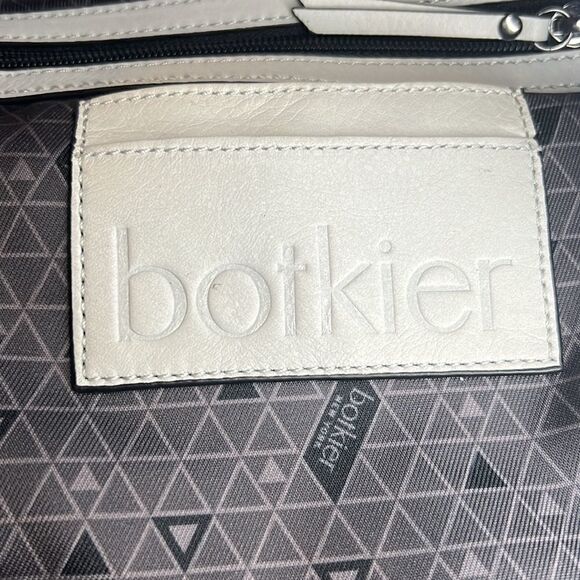 Botkier backpack white leather silver colored studs lots of zippered pockets EUC - Picture 7 of 16